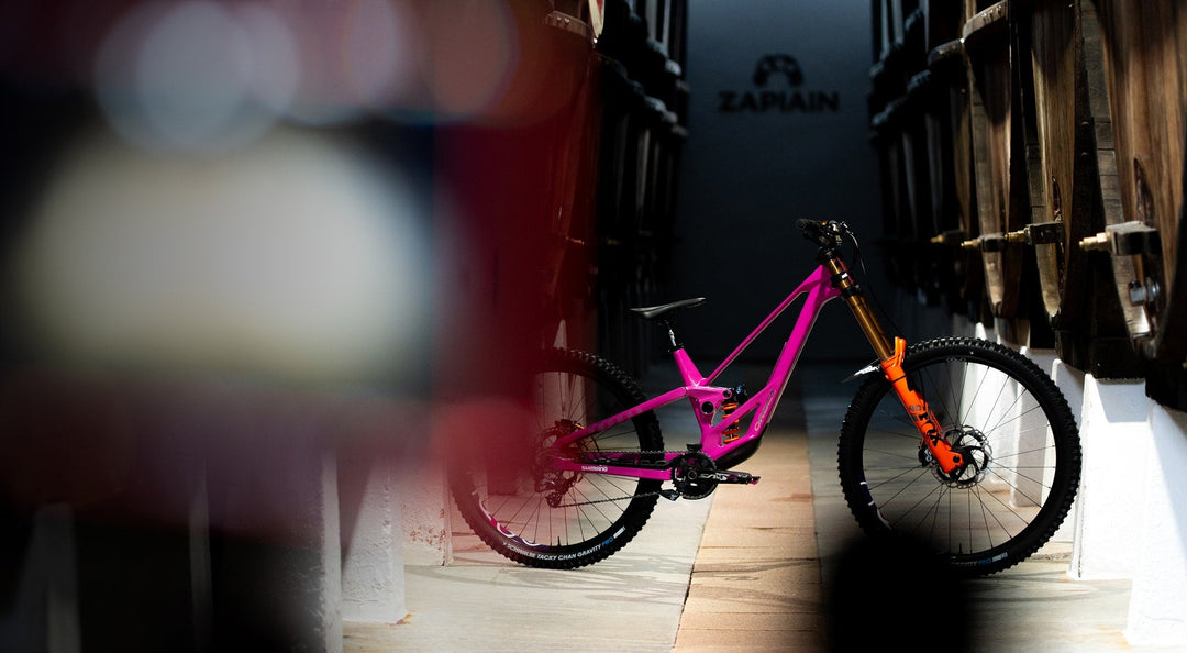 🔥 Quando la gravità chiama… rispondi a tutta! 🔥