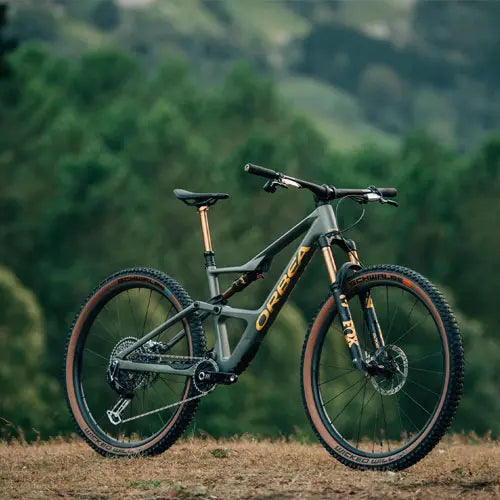 DottorBike è un negozio a Pisa specializzato nella vendita biciclette, abbigliamento ciclismo, accessori e componenti bici