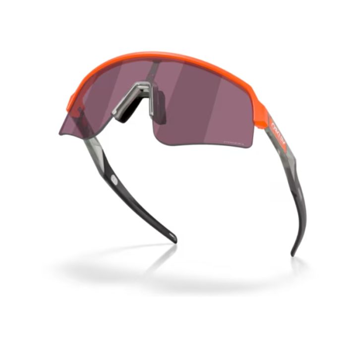 Occhiali Oakley Sutro lite sweep arancione neon opaco lente prizm road black
