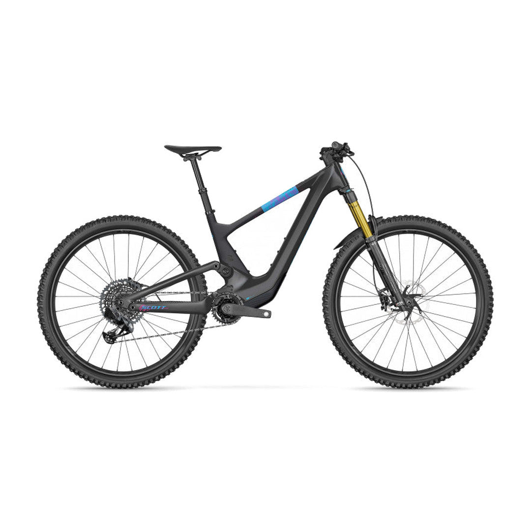 Scott Voltage eRide 900 Tuned su sfondo bianco