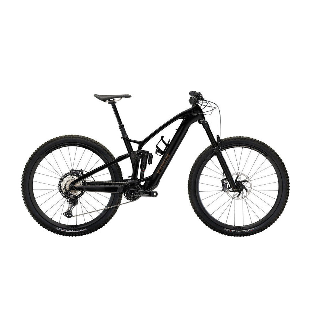 Trek Fuel EXe 9.8 XT su sfondo bianco